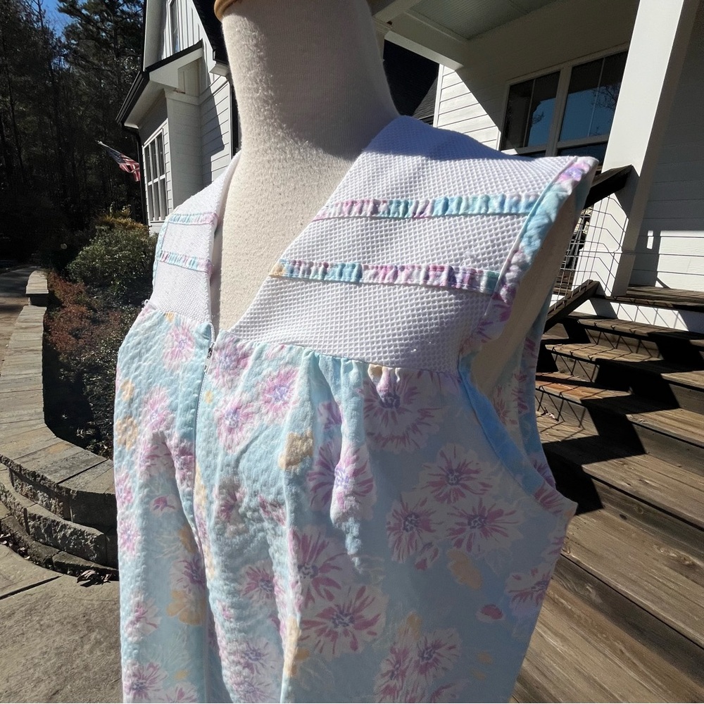 Tara Ohara Floral Sleeveless House Dress